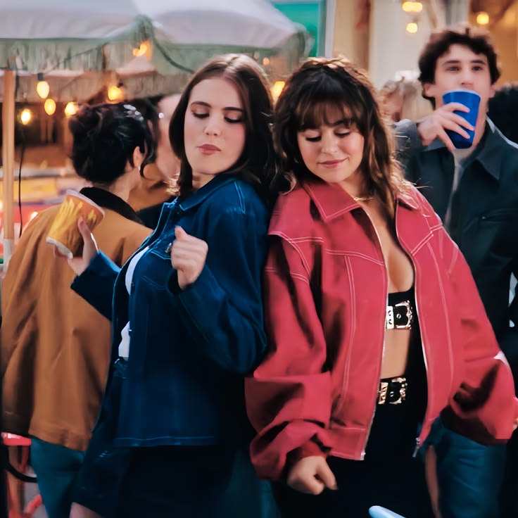 Off Campus in silver: what Hannah, Allie, Grace and Sabrina would actually wear